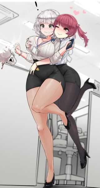 marine-being-playful-with-noel-at-the-office-by-ttmk48-hololive.jpg