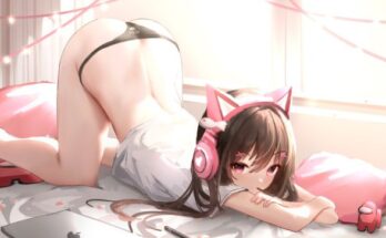 gamer-cat-girl-looks-sus.jpg