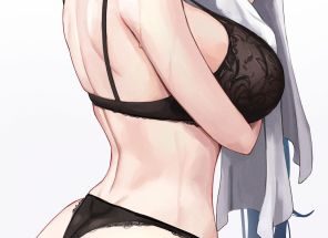 clorinde-drying-her-hair.jpeg